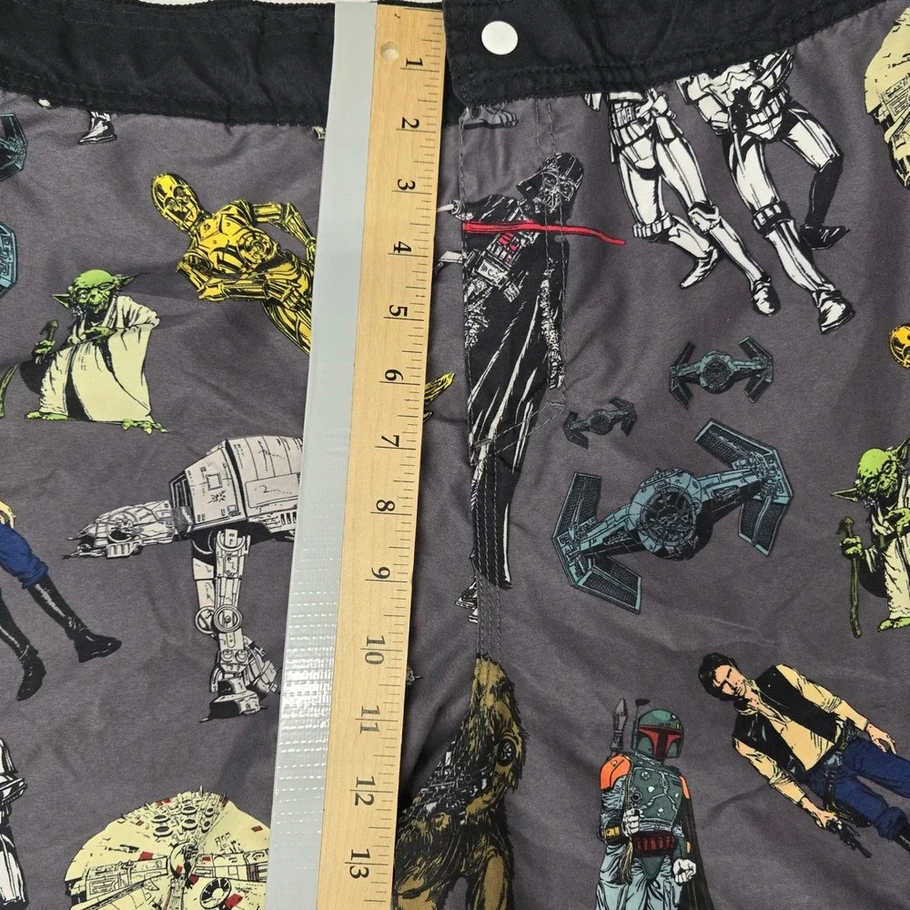 Star Wars Mens Swim Trunks Gray Mesh Lined Shorts 2XL Darth Vader Beach Summer